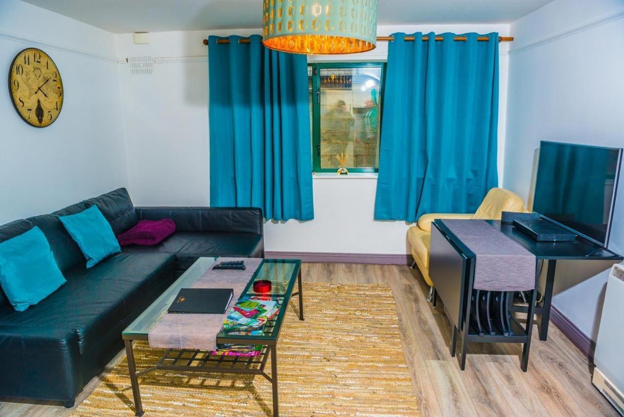 1 Bedroom Apartment By Trinity Дублін Екстер'єр фото