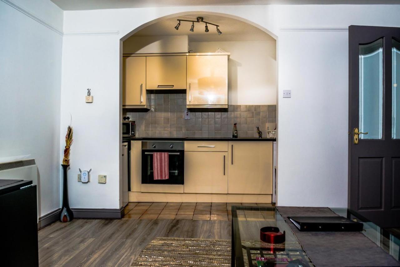 1 Bedroom Apartment By Trinity Дублін Екстер'єр фото